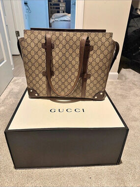 Gucci GG Supreme canvas and leather Medium Tote